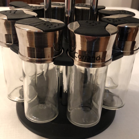 Rotating Spice Rack with Glass Jars - Picture 2 of 2